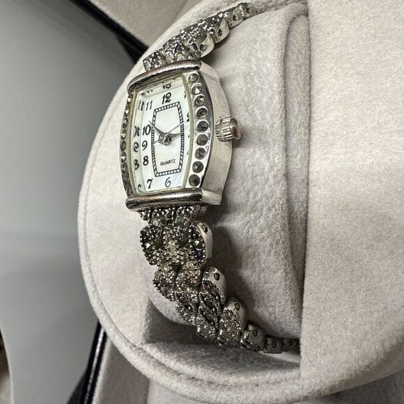 M.Z. Berger Marcasite Women’s Quartz Watch Silver Tone MOP Dial Bracelet main image 6